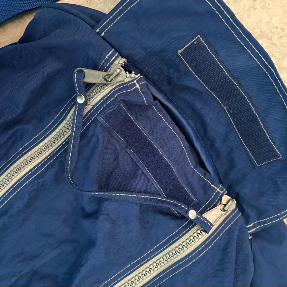 Vintage Pepsi Royal Blue Duffel Bag Travel Zip Snap Logo Rare 90s Dual Handle